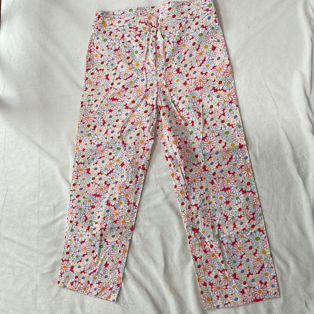 NWOT Perlita Floral Capris